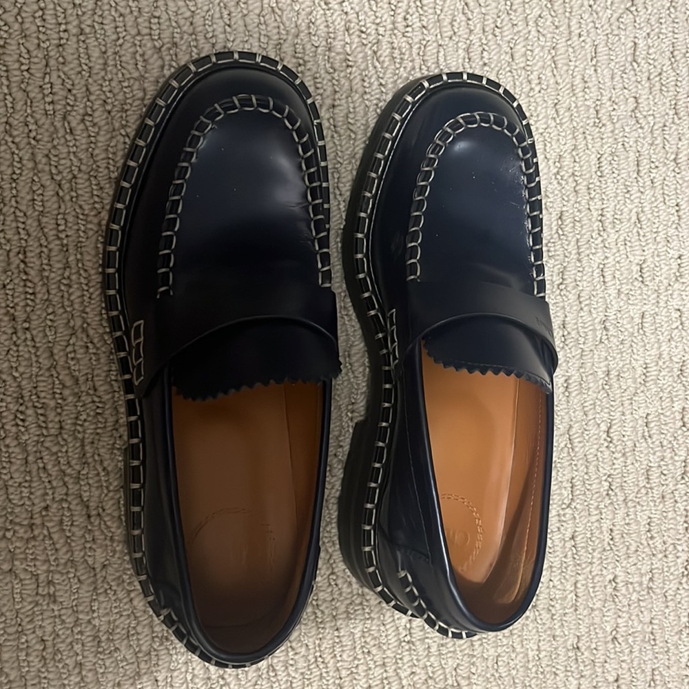 ChloéNoua Leather Loafers